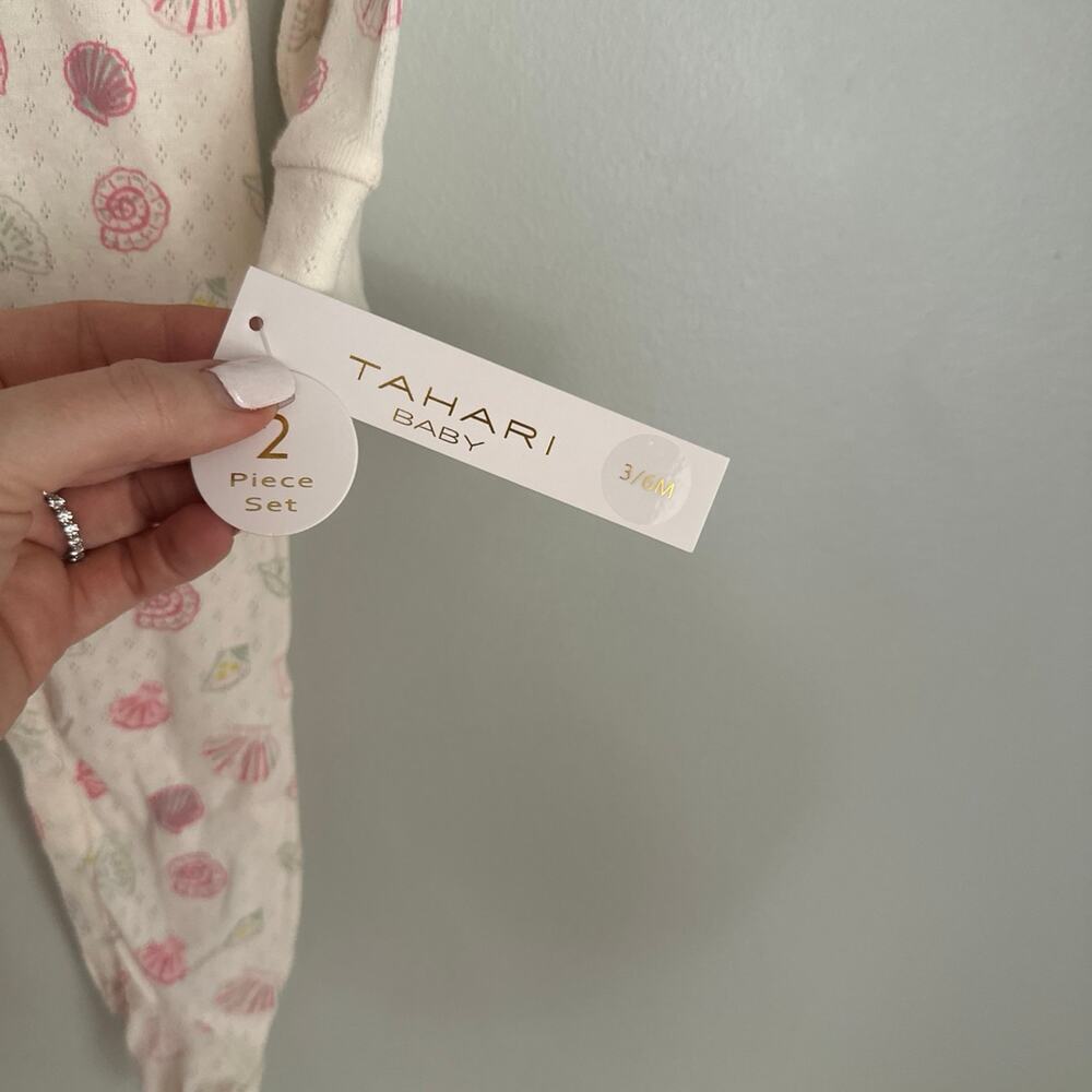 Tahari Baby Girl size 3/6 month cream button up seashell onsie - Picture 2 of 6